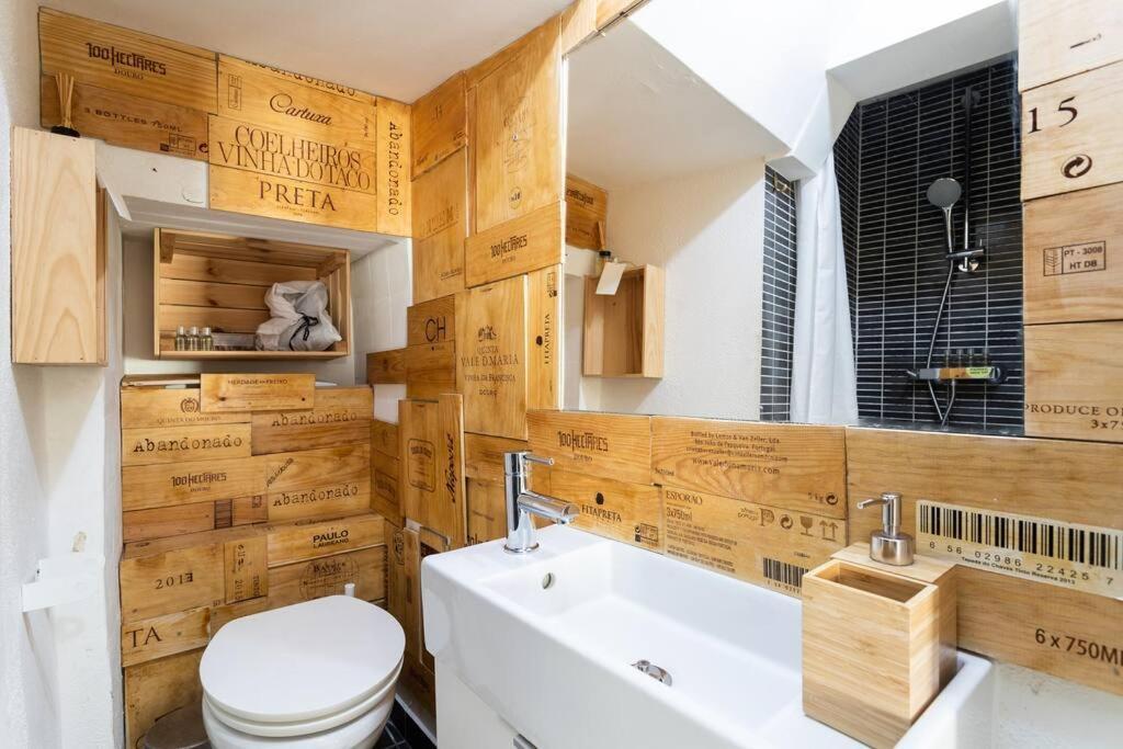 Apartment The White Principe Real Lissabon